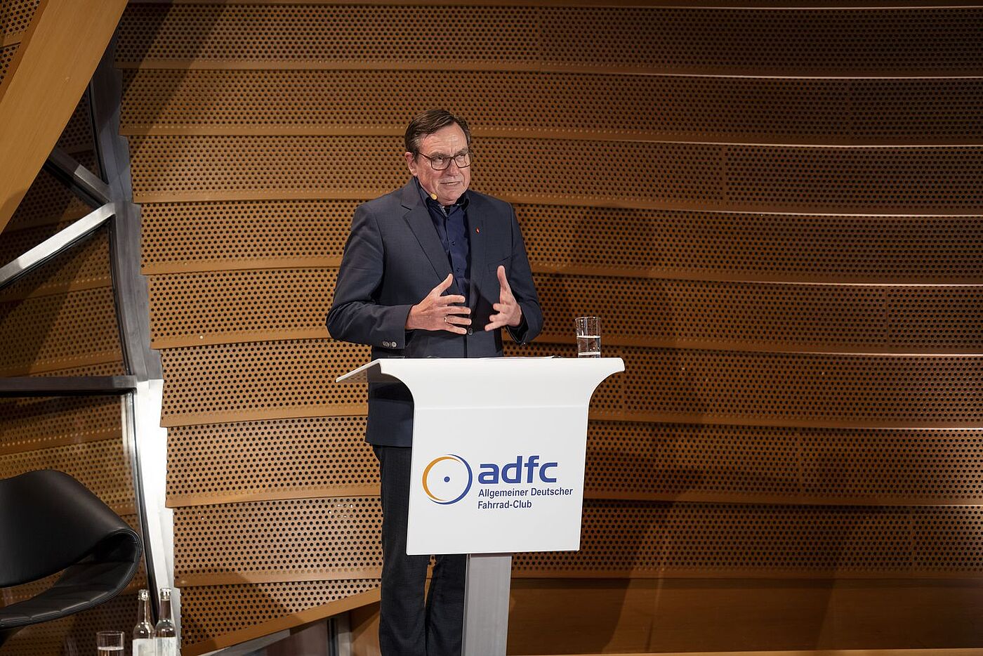 Parlamentarischer Abend So geht #Fahrradland: Ulrich Syberg, ADFC-Bundesvorsitzender. Parlamentarischer Abend So geht #Fahrradland: Ulrich Syberg, ADFC-Bundesvorsitzender.